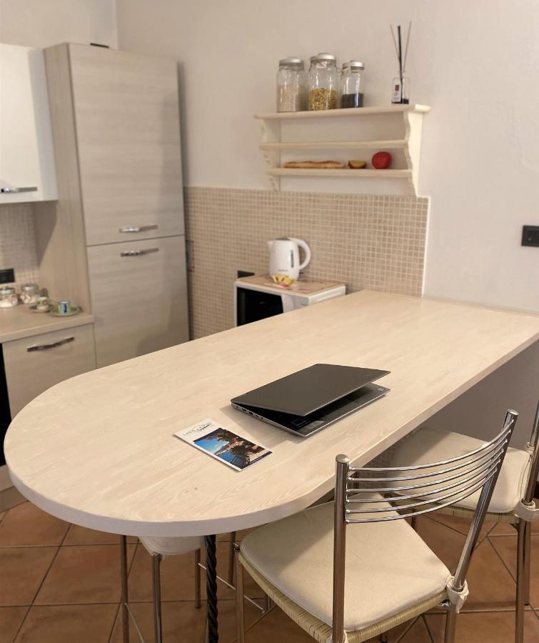 Casa Mia Apartment เบลลาโจ ภายนอก รูปภาพ